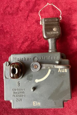 Luftwaffe temperature controller for clothing (Heizbekleidungsregler) Fl. 32403-3